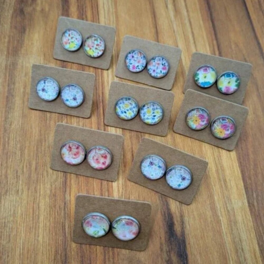 Wholesale Lot of 9 Pairs Floral Bohemian Resin Stud Earrings Glass Resin Everyda - Picture 4 of 4